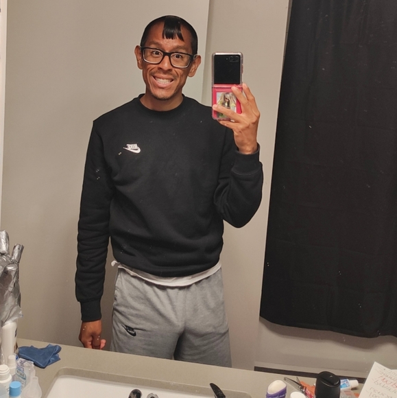 Meet your Posher, Rolando - Picture 7 of 7